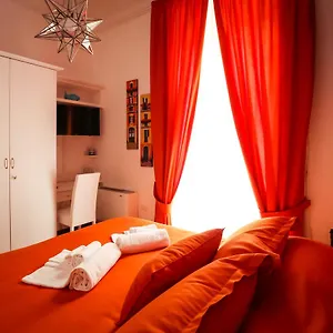 4* מלון Napolimia Boutique