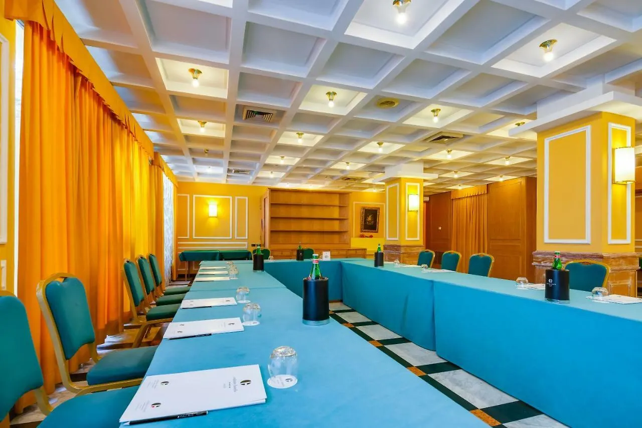 Culture Hotel Villa Capodimonte Neapol 4*,